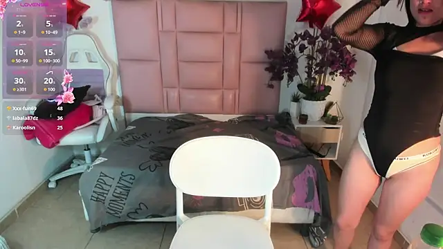 دردشة amy_luna الجنسية المباشرة