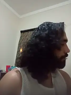 Chat +18 de Diminuta ao vivo