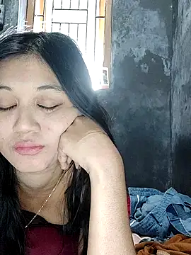 Rayya_4yy 现场XXX聊天