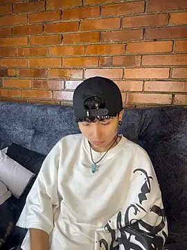 Chat XXX Live ian_mathias_
