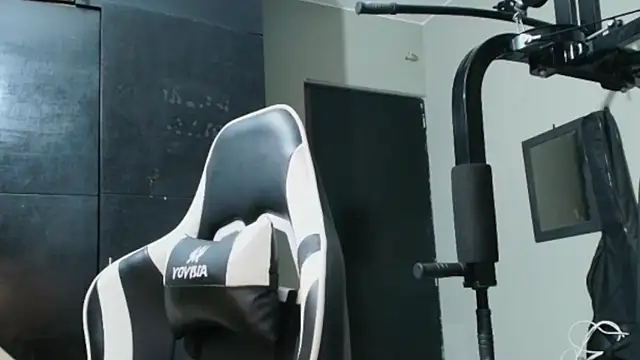 raikougameのライブXXXチャット
