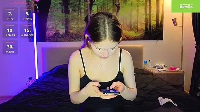 Chatroom XXX en direct de excited-kristi