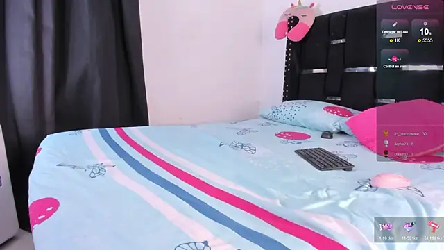 Chat +18 de Dayanavelez ao vivo