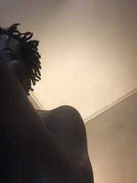 Show modela 2Keno na web-kameri