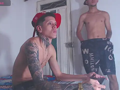 gabriel_reyes21 Adlı Modelin Web Kamerası Şovu