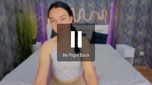 Chat +18 de Yr_Shy_Bae ao vivo