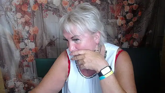 RenataDaster – Naživo XXX chat