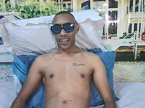 IndianMagicMikeのライブXXXチャット