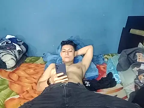 Junne_Tomboy – Live XXX-chat