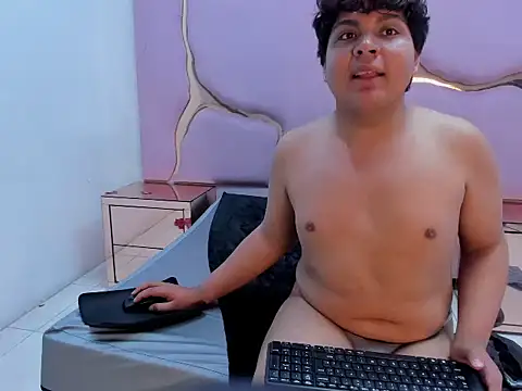 Chat +18 de IsabelavillalbasSS ao vivo