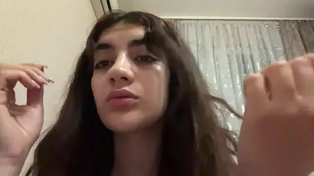 Ledi_Asthik's Live XXX Chat