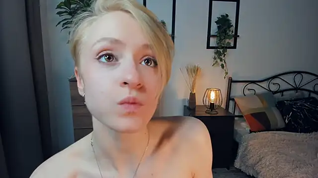 Онлайн чат XXX JanettePerro
