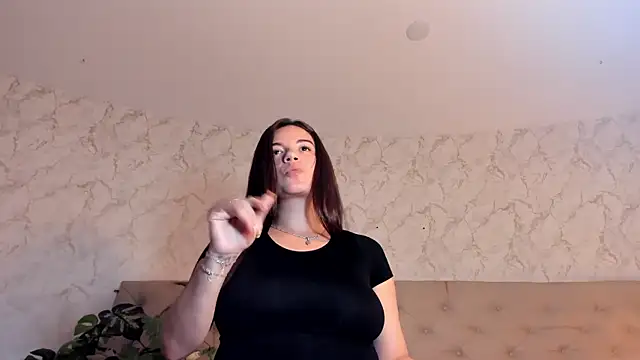 ThiiaraBrown: απευθείας συνομιλία ΧΧΧ