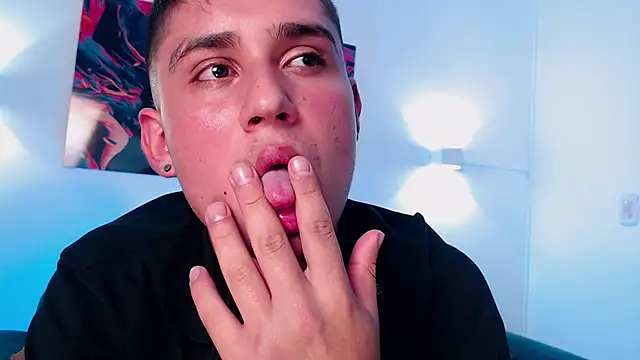 XXX chat uživo modela ElianCruzz