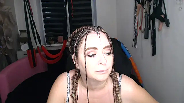 MISSgoddessMARIA Chat XXX live