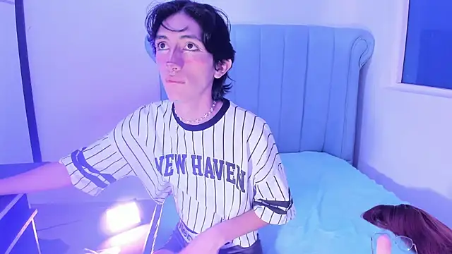 Онлайн чат XXX cutietomy