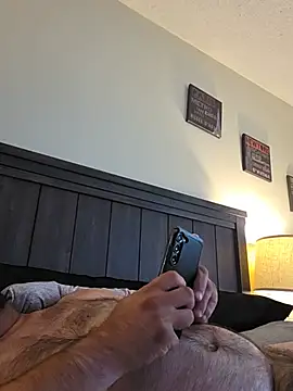 Roddog18's Webcam Show
