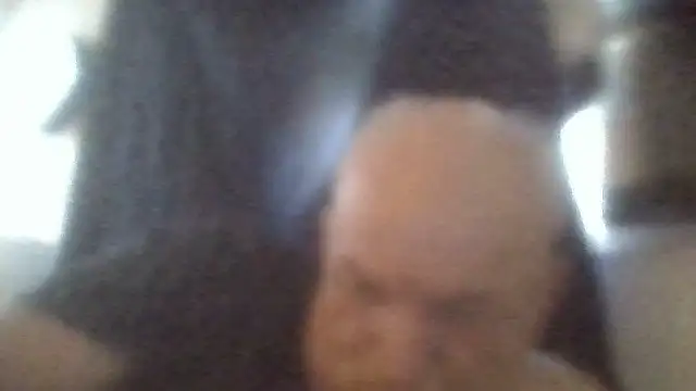 XXX chat uživo modela Rootpass222