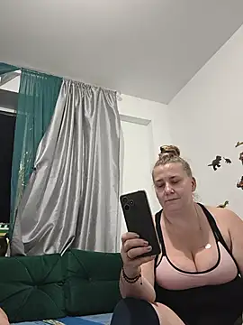 JuliaBestX 现场XXX聊天