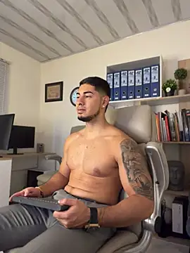 Chat +18 de Dimitri_Colleman ao vivo