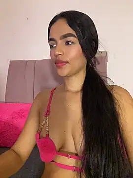 trex_x Adlı Modelin Canlı XXX Sohbeti