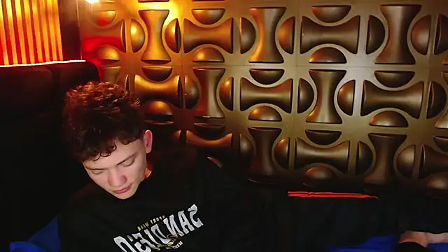 cruz_dante 现场XXX聊天