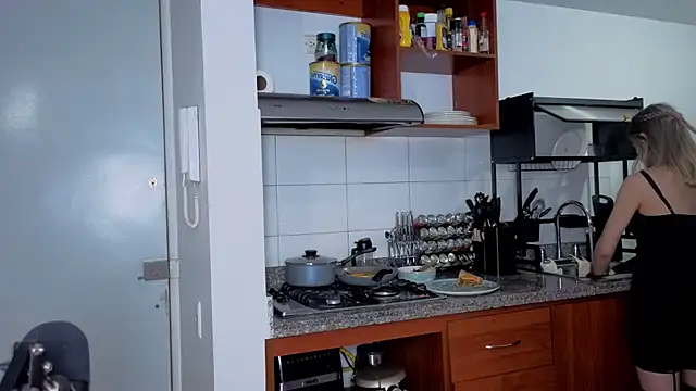 Chat +18 de Nicky_sexfire ao vivo