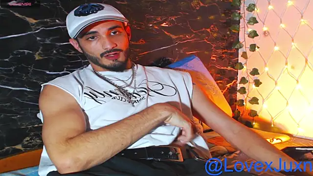 LovexJuxn77 Live XXX-chat