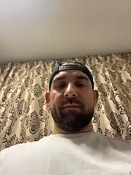 -alpha_ XXX чат на живо