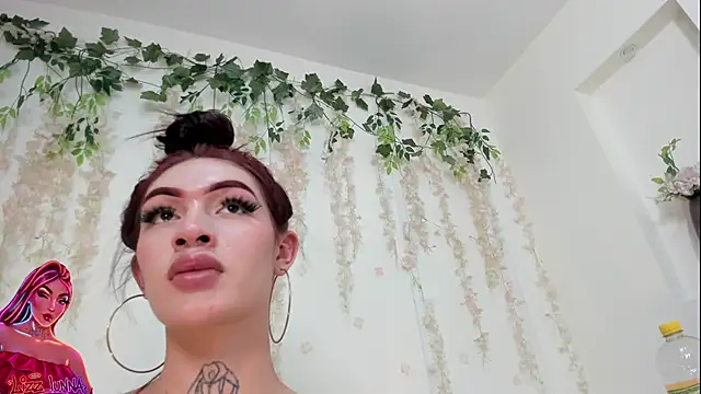 Chat XXX ao vivo de lizz_lunna