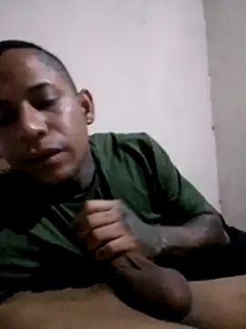Show de geroAguilar na webcam
