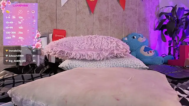 Emilly-hall 라이브 XXX 채팅
