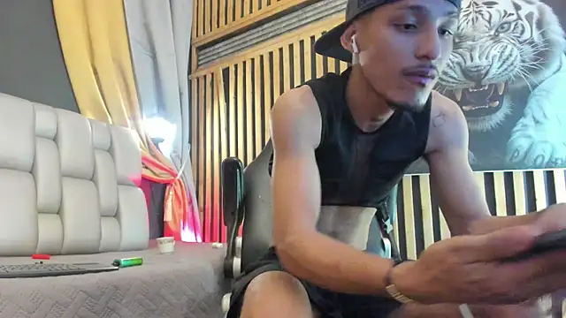 Camilo_ContrerasのライブXXXチャット