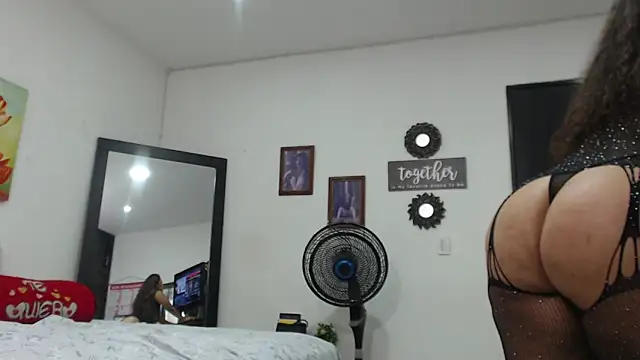 BombasticASSXXXn Live XXX chat