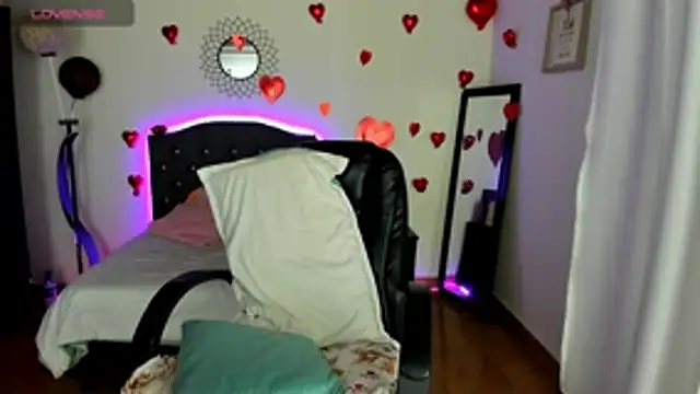 _lia_baby's Live XXX Chat