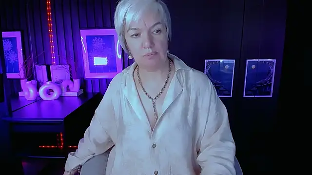 CarmenSoft's Live XXX Chat