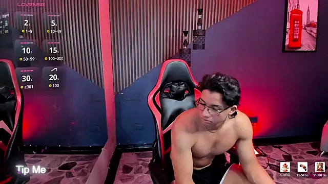 Chat +18 de Axxel_Muscle ao vivo