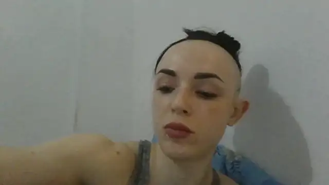 Trinsy_Love Live XXX Chat