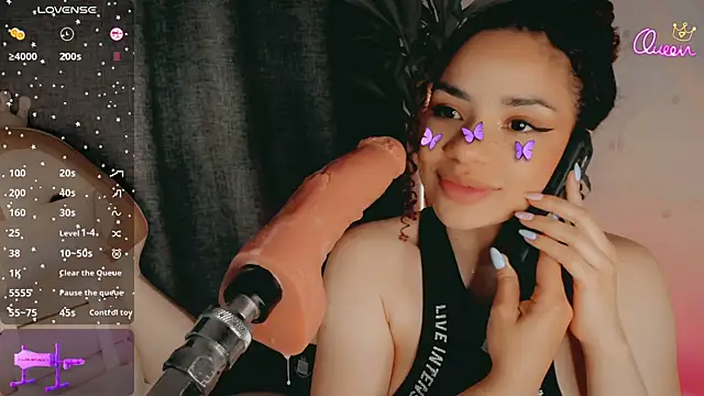 Chat XXX en directo de Queen_Deepthroat
