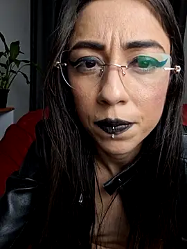 Chat +18 de Steph_Oliveira ao vivo