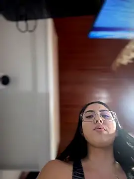 Chat XXX en directo de I_AM_SOPHIE_