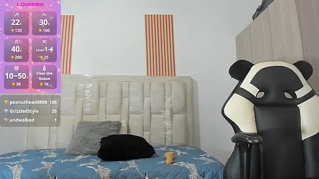 14_Dulce Live XXX-Chat