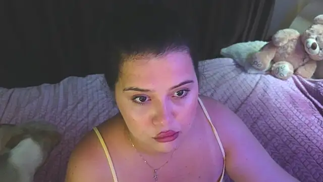 Malika_uAngelのライブXXXチャット
