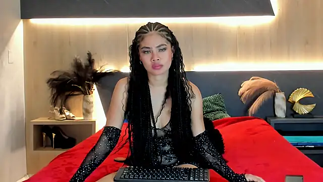 צ'אט XXX בשידור חי של LorenaVarga