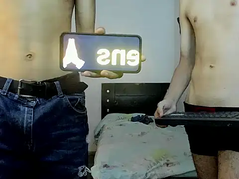 XXX chat uživo modela michael_top1
