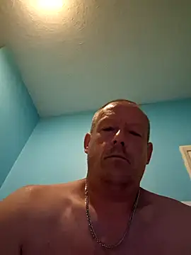 Tyson120 Live XXX-chat