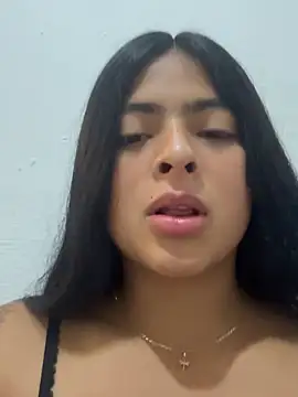 canelareina Adlı Modelin Canlı XXX Sohbeti