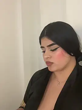 Chat +18 de Kariina__69 ao vivo
