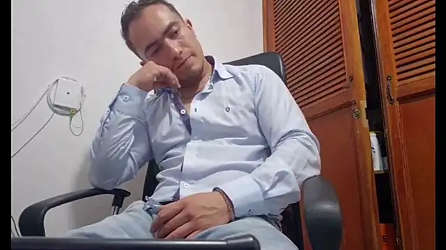 TouchDaddy4n Live XXX chat