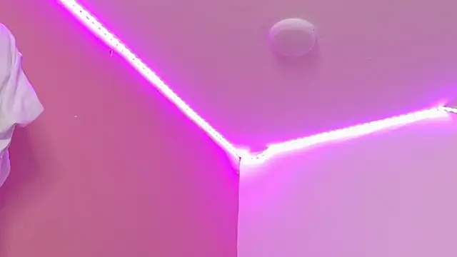 Sachi_Meow élő XXX-chatje